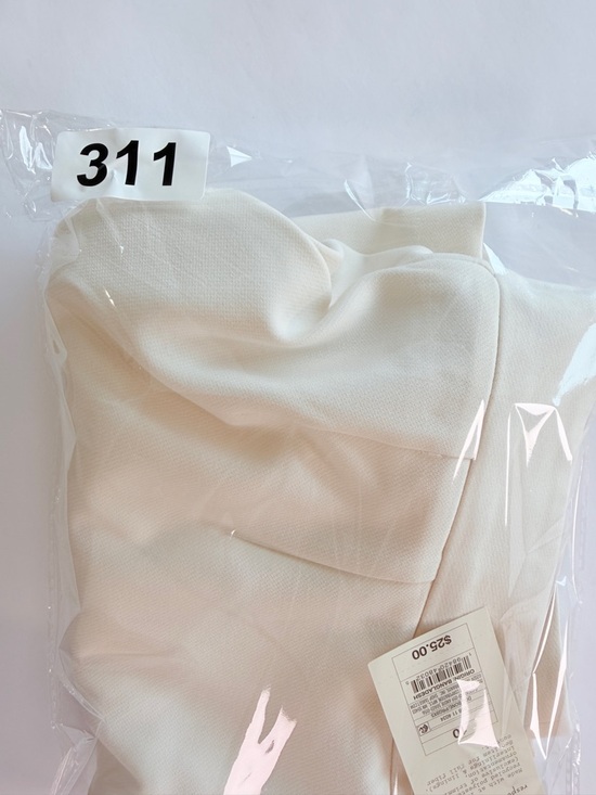 NWT A New Day Cream Tailored Pleated Shorts – Off-White Trouser Shorts Chic - Picture 9 of 9